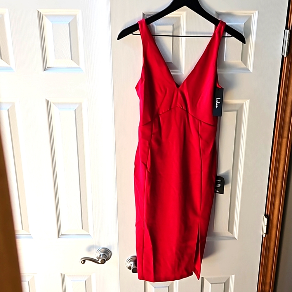 Lulus red midi bodycom dress ntw